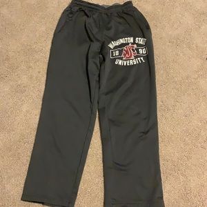 Washington state university grey sweats.